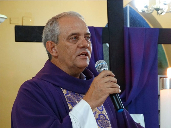 Foto de Padre Ailson de Oliveira Ceccotti