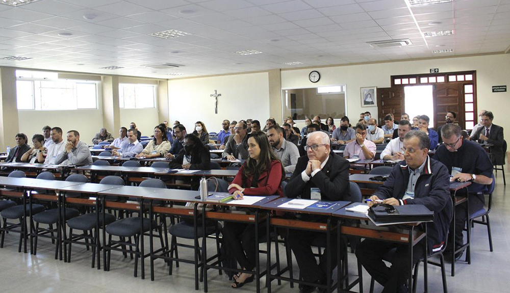 Foto de Diocese de Divinópolis presente no encontro para Ecônomos, Contadores e Assessores Jurídicos, promovido pelo Regional Leste 2 da CNBB