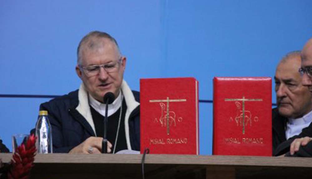 Foto de Terceira edição do Missal Romano é aprovada pelo Episcopado brasileiro; estudo 114 segue ainda para aprovação