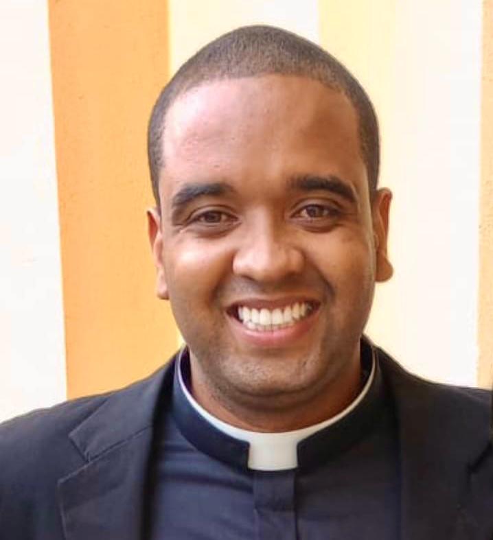 Padre Bruno Henrique de Moura Silva