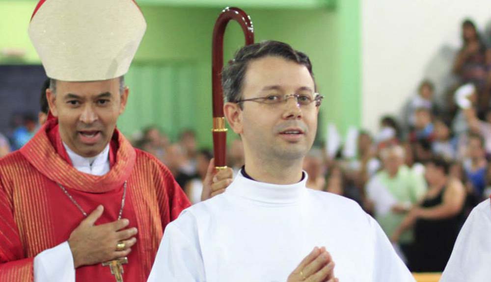 Foto de Novena Missionária #5 – Com os Ministros Ordenados até os confins do mundo | GRUPOS DA PALAVRA DE DEUS #72