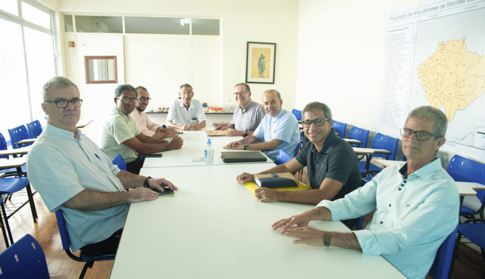 Foto de Dom José Carlos chegou em Montes Claros para primeira visita