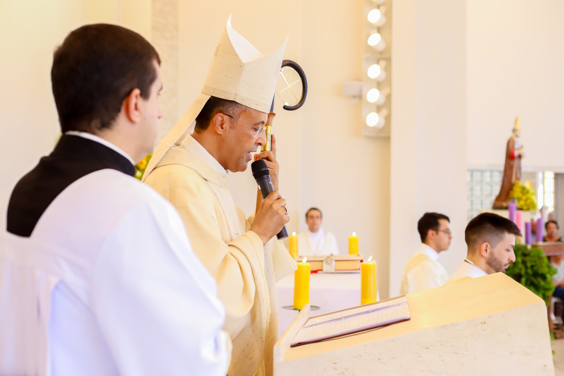 Foto de Homilia de Dom Geovane Luís na Ordenação Presbiteral do Diácono Robersson Sérgio Duarte da Silva