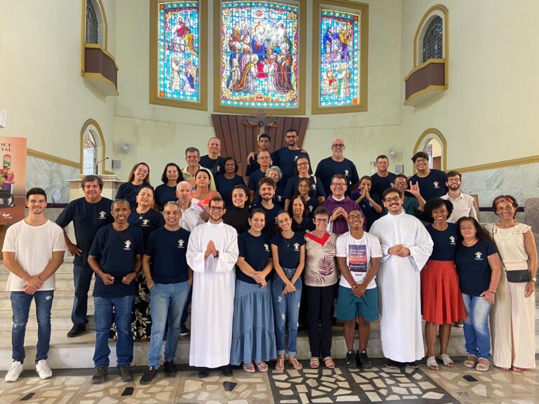 Foto de Catedral acolhe a celebração do 20º Aniversário da Pastoral Diocesana do Surdo de Divinópolis