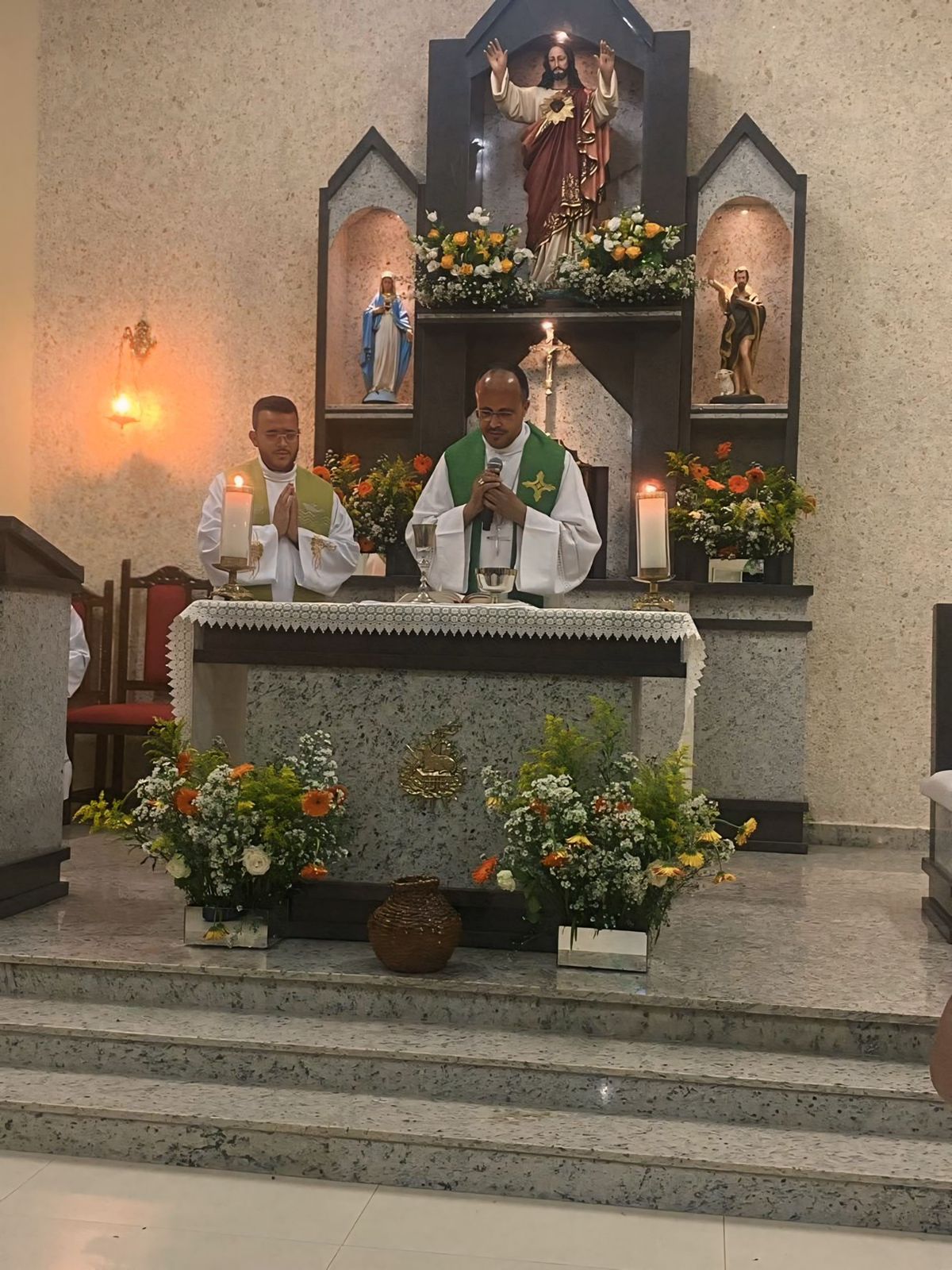 Foto de CERIMÔNIA DE ENTREGA DE TÍTULOS DE REGULARIZAÇÃO FUNDIÁRIA COMUNIDADE DE ESTIVAS