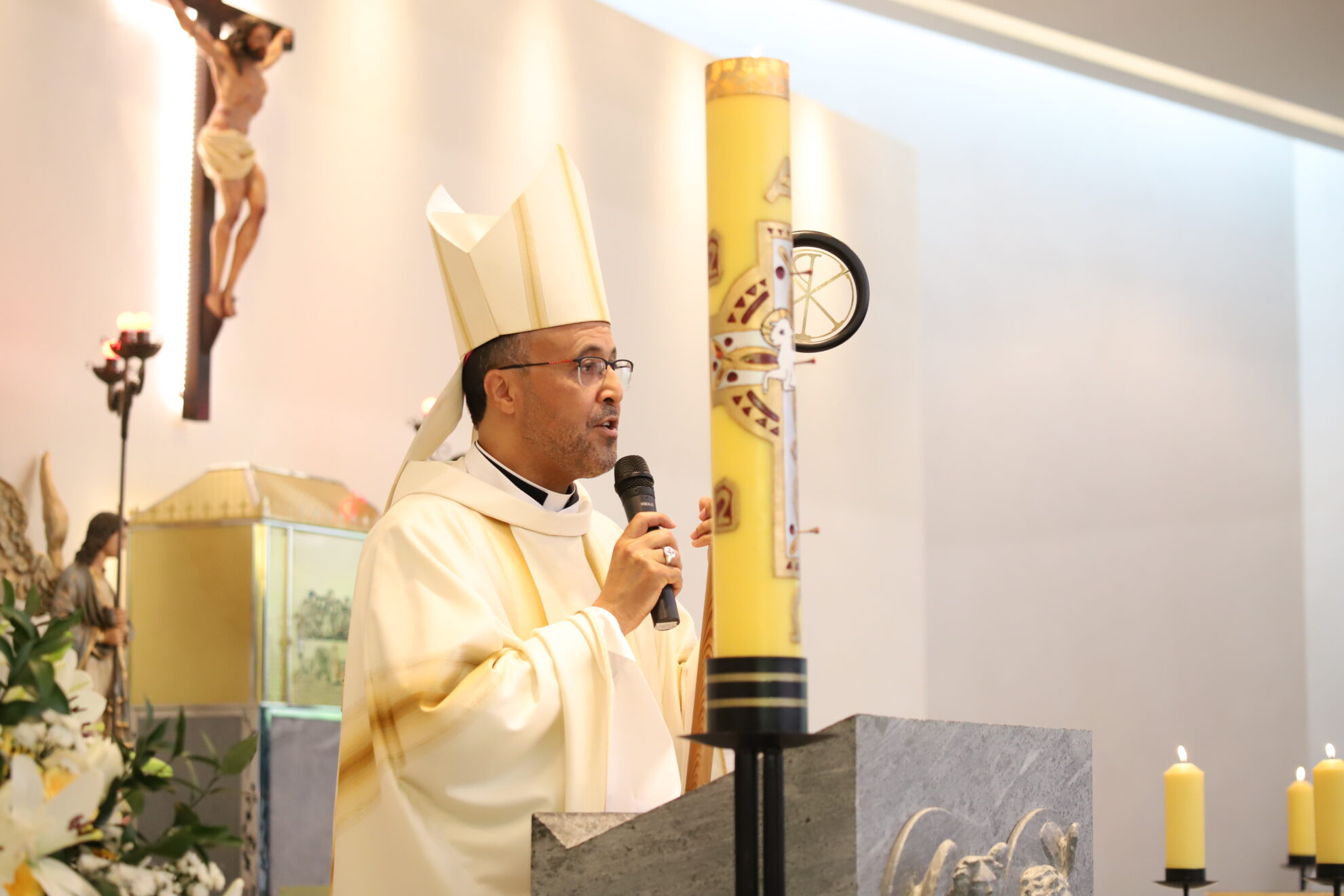 Foto de Homilia de Dom Geovane Luís na Ordenação Presbiteral do Diácono Marcos Paulo Rodrigues da Silva