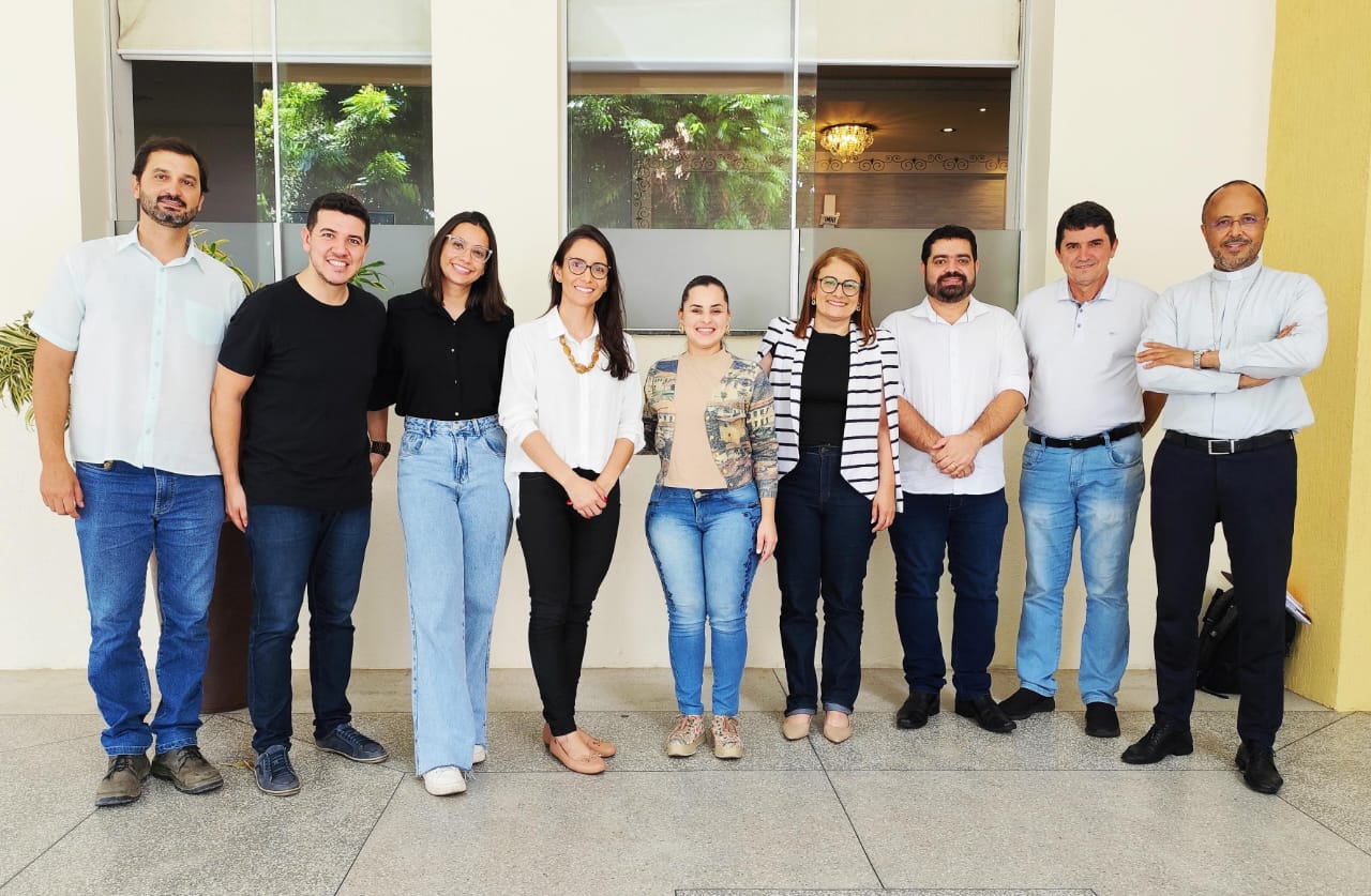 Foto de Comissão Diocesana de Arte Sacra é apresentada ao Clero