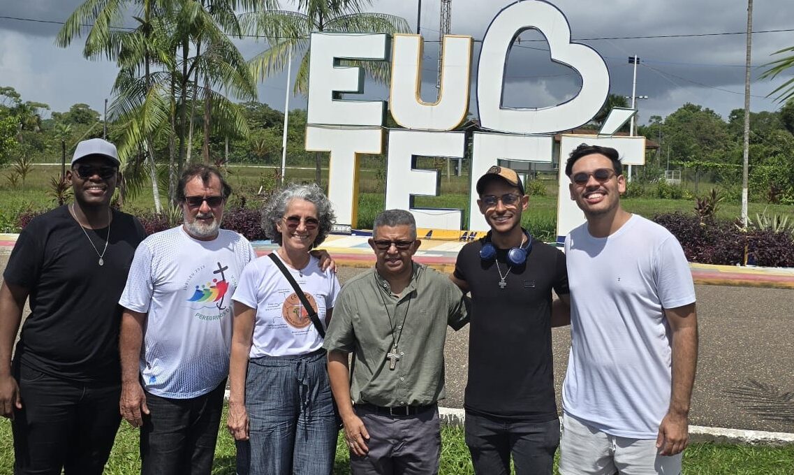 Foto de Diocese de Divinópolis envia missionários para Igreja irmã de Tefé no Amazonas