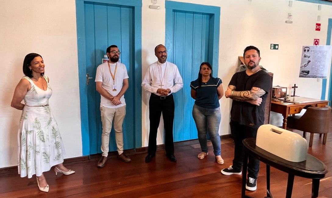 Foto de Dom Geovane participa da abertura de exposição que une comunicação e fé no Museu Histórico