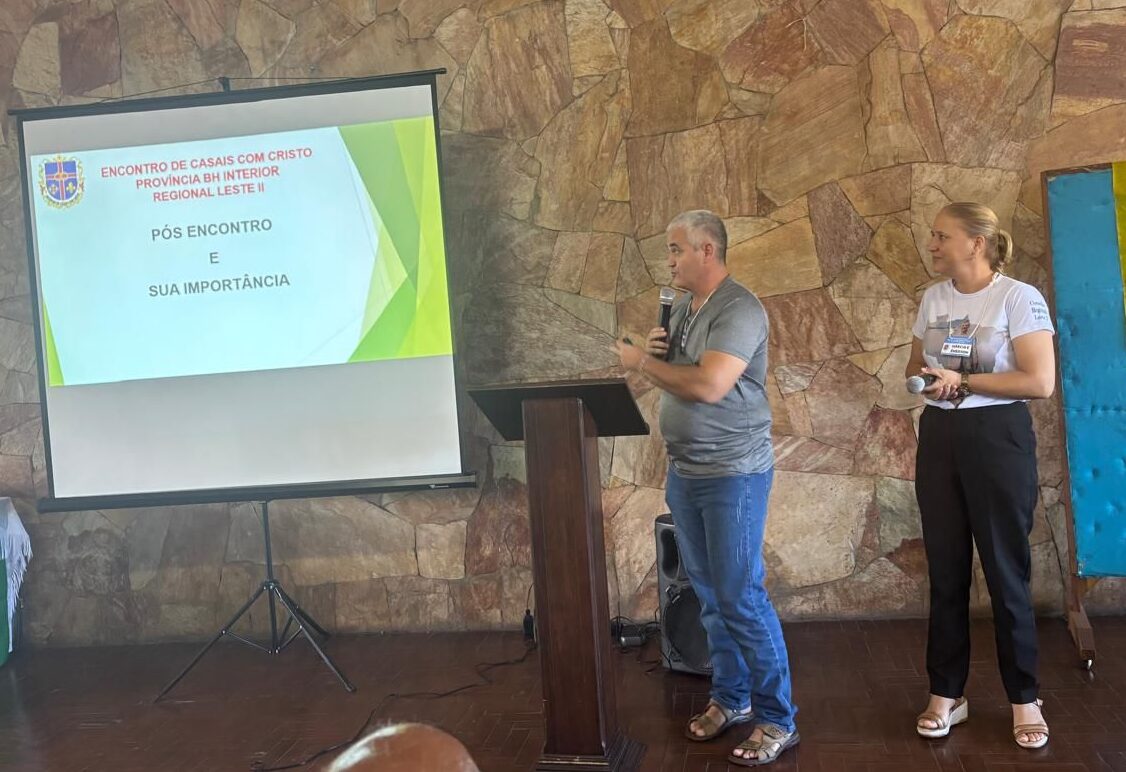 Foto de Casal de Divinópolis participa de formação do ECC em Sete Lagoas